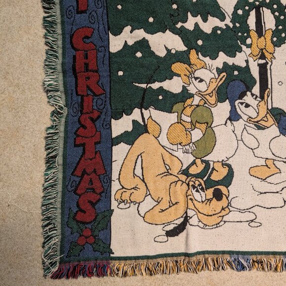Disney & Co. Mickey & Friends Merry Christmas Caroling Cotton Throw Blanket - Picture 6 of 15